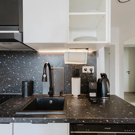 Design-studio Mit Balkon - Naehe Donau Apartamento Passau